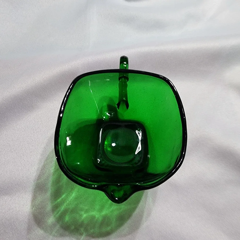 VTG Emerald Green Glass Creamer Pitcher Square Base Mid Century Modern 3 inch
